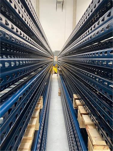 Aisle between high-bay racks